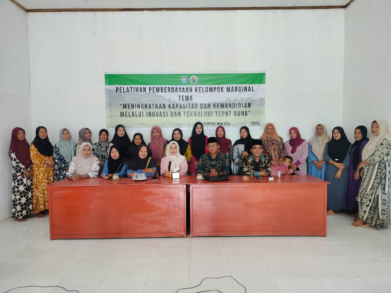 Penyuluhan Kelompok Marginal di Desa Sungai Malaya Dorong Kemandirian Melalui Inovasi dan Teknologi Tepat Guna